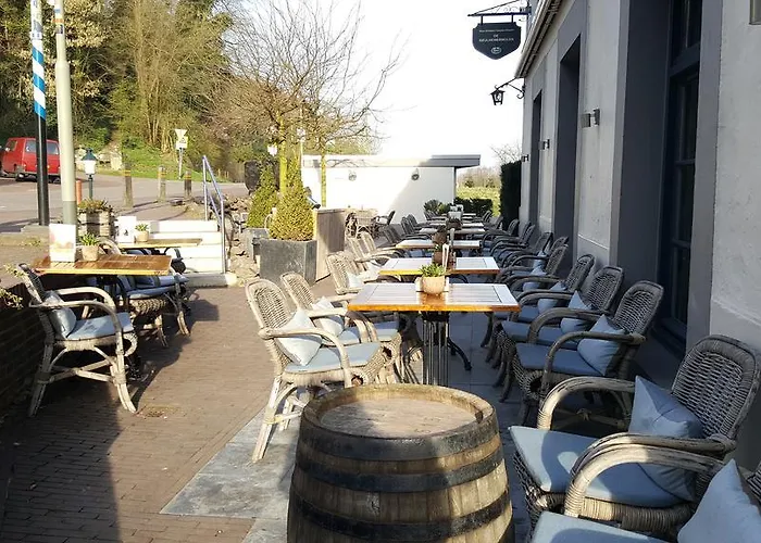 فندق Tavern De Geulhemermolen *