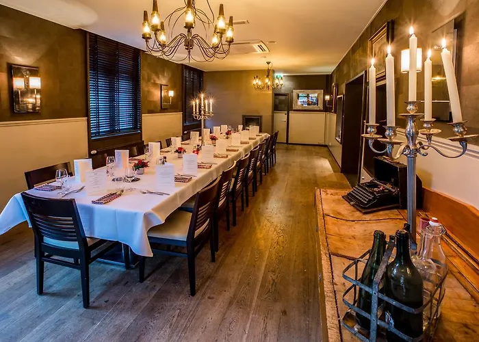 Tavern De Geulhemermolen * بيرغ إين تيربيلييت