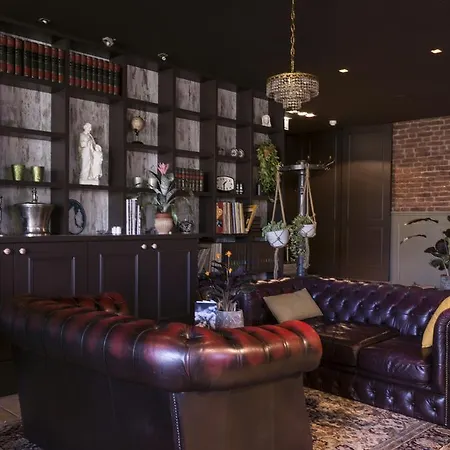 Tavern De Geulhemermolen فندق